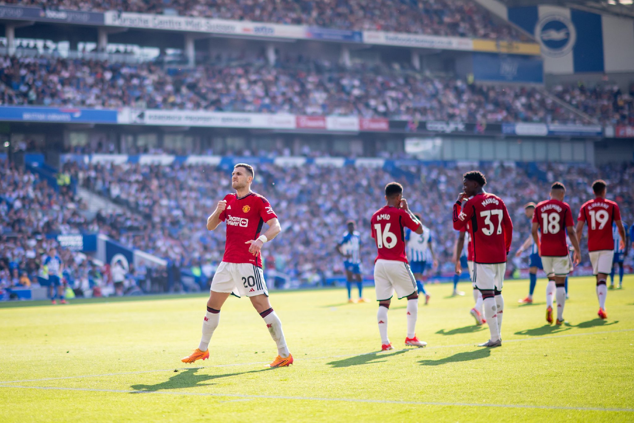 媒体的强烈 媒体的强烈